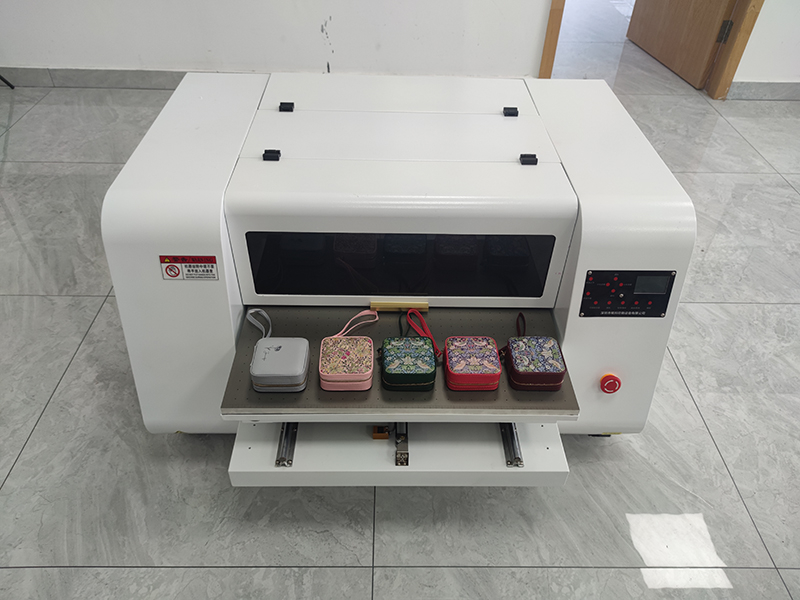 UV打印機(jī)使用時(shí)要注意什么？